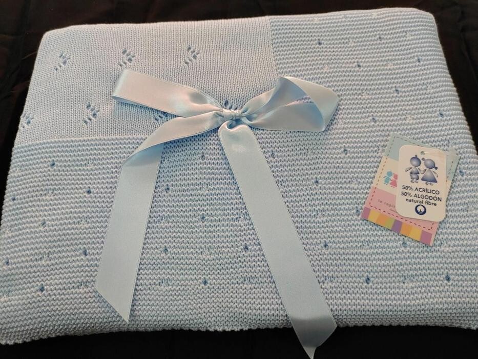 Images Manolo y Rosa Género de Punto