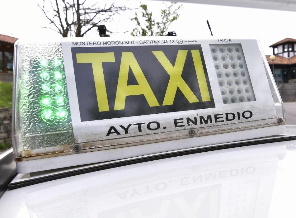 Images Taxi Agustín Cuevas Ruíz