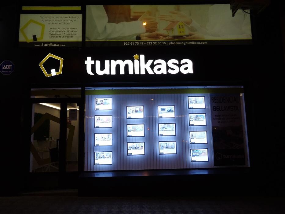 Images TUMIKASA PLASENCIA