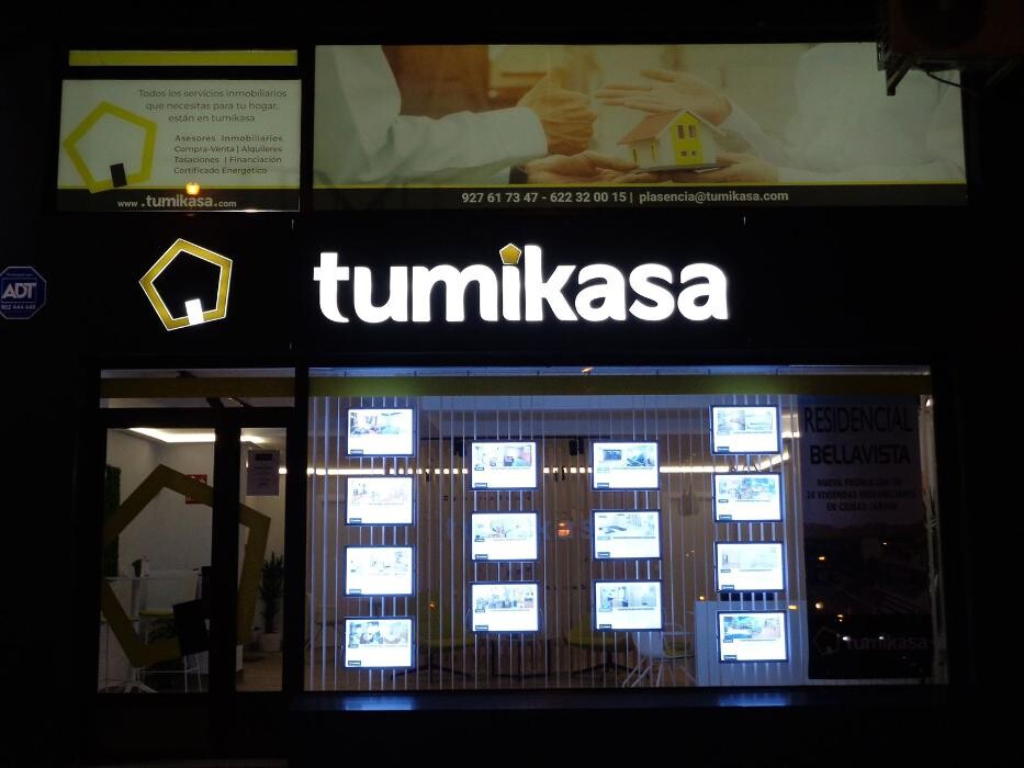 Images TUMIKASA PLASENCIA