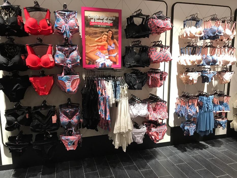 Images Hunkemöller A Coruña