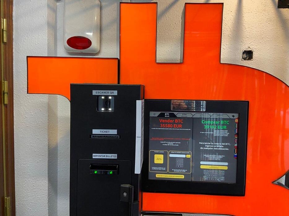 Images Bitcoin ATM - Cajero Bitcoins - Shitcoins.club