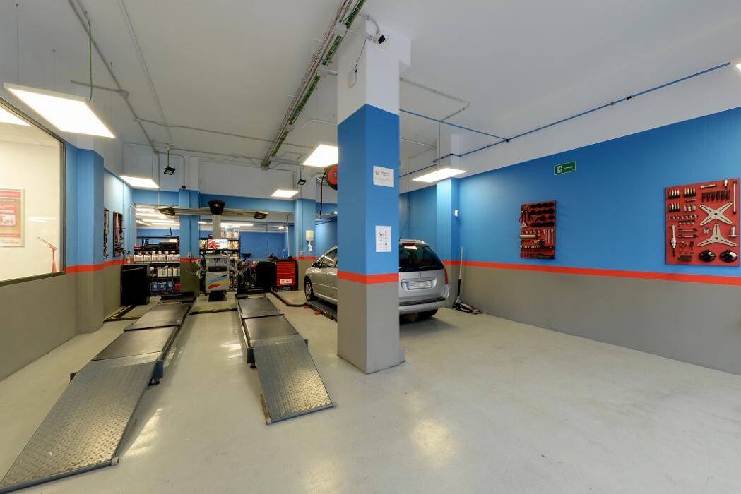 Images Euromaster Pozuelo Estación