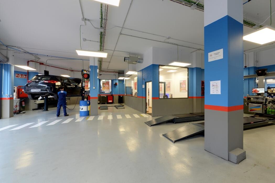 Images Euromaster Pozuelo Estación