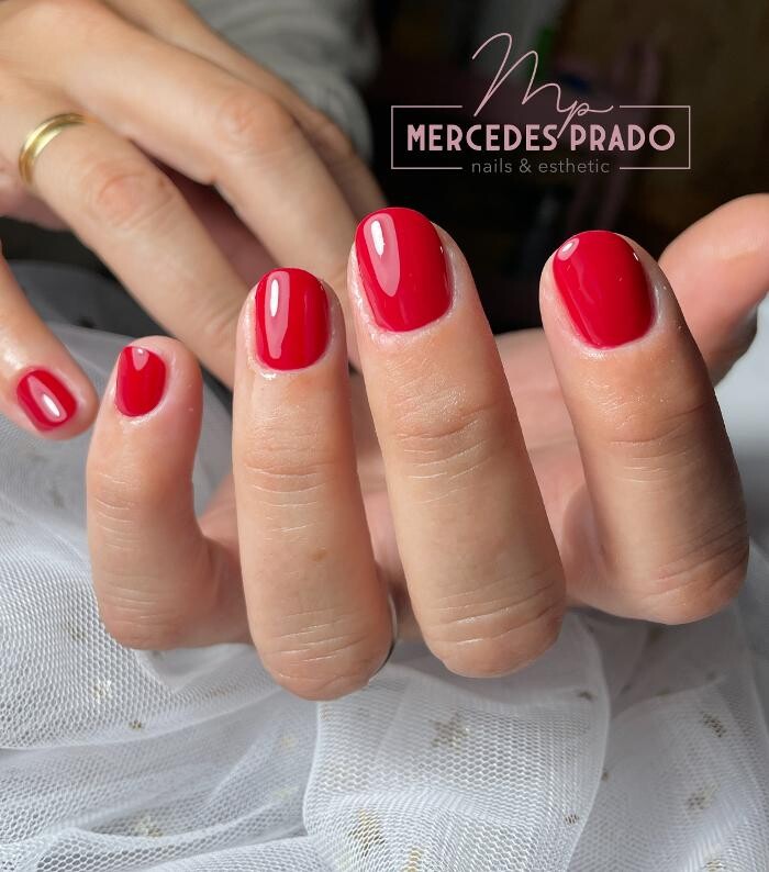 Images Mercedes Prado Nails & Esthetic