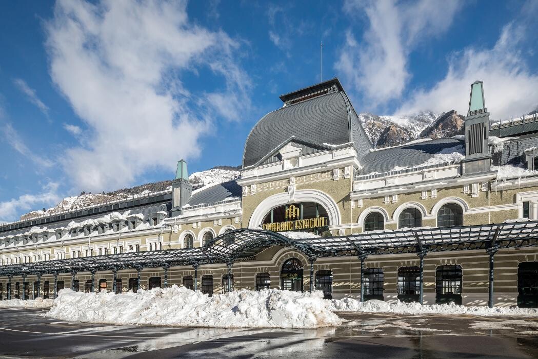 Images Canfranc Estación, a Royal Hideaway Hotel