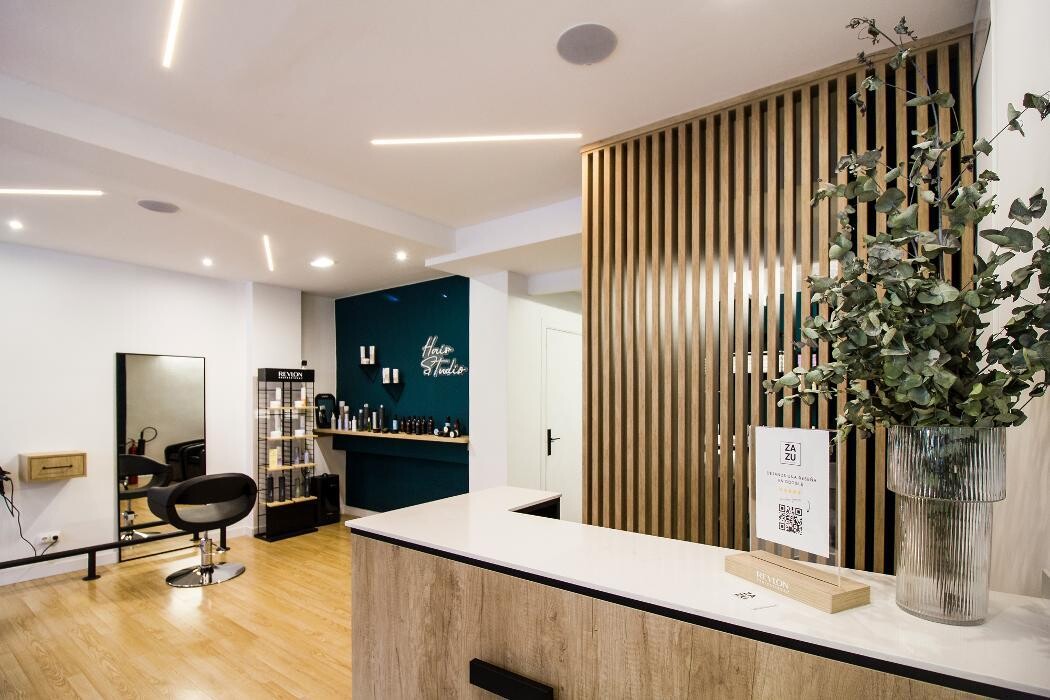 Images Zazu Hair Studio