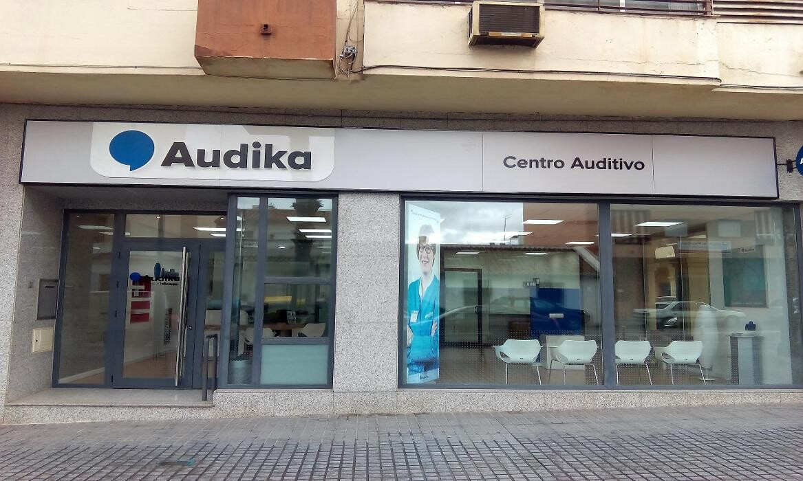 Images Centro auditivo Audika | Audífonos Vélez-Málaga