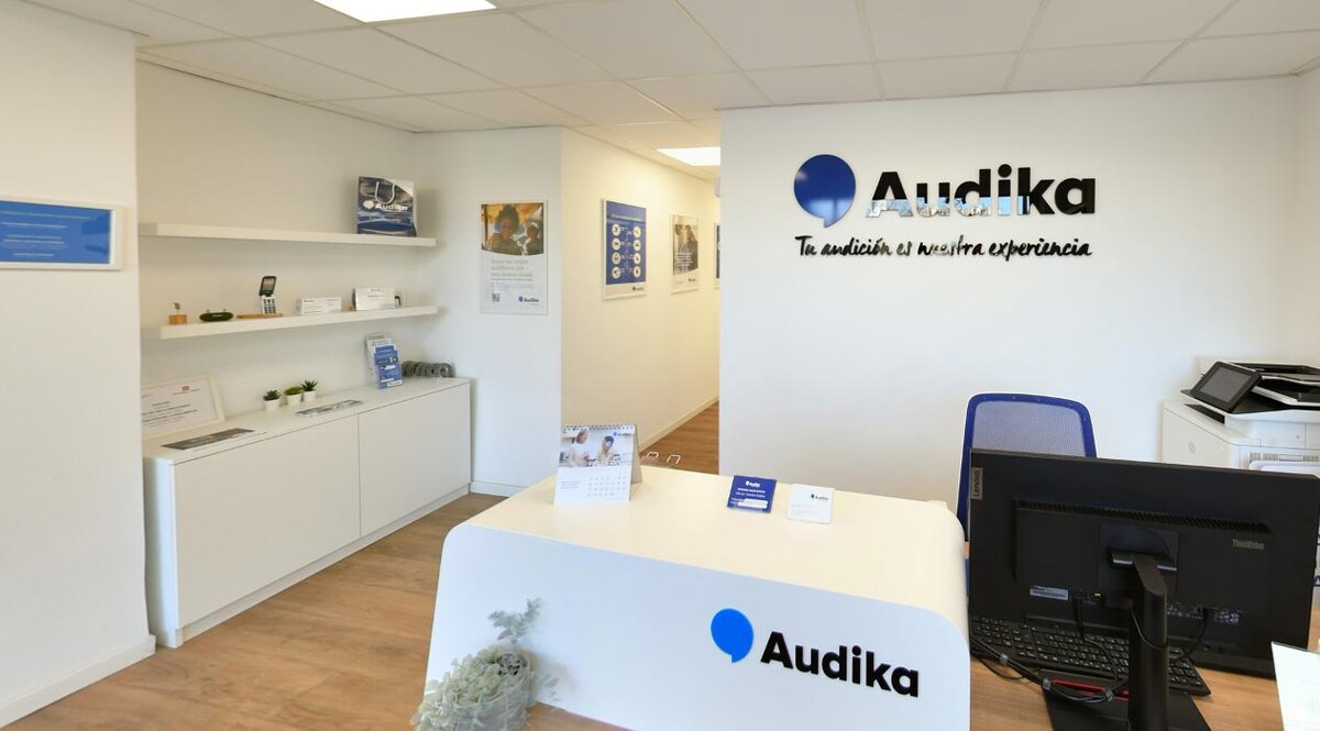 Images AUDIKA Centros Auditivos | Audífonos Calle Monforte de Lemos Madrid