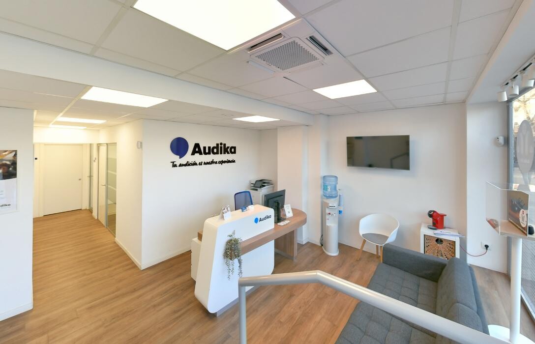 Images AUDIKA Centros Auditivos | Audífonos Calle Monforte de Lemos Madrid