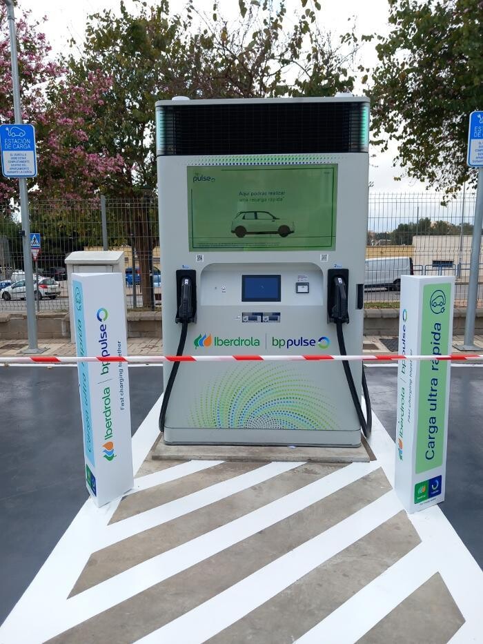 Images Iberdrola | bp pulse estación de recarga