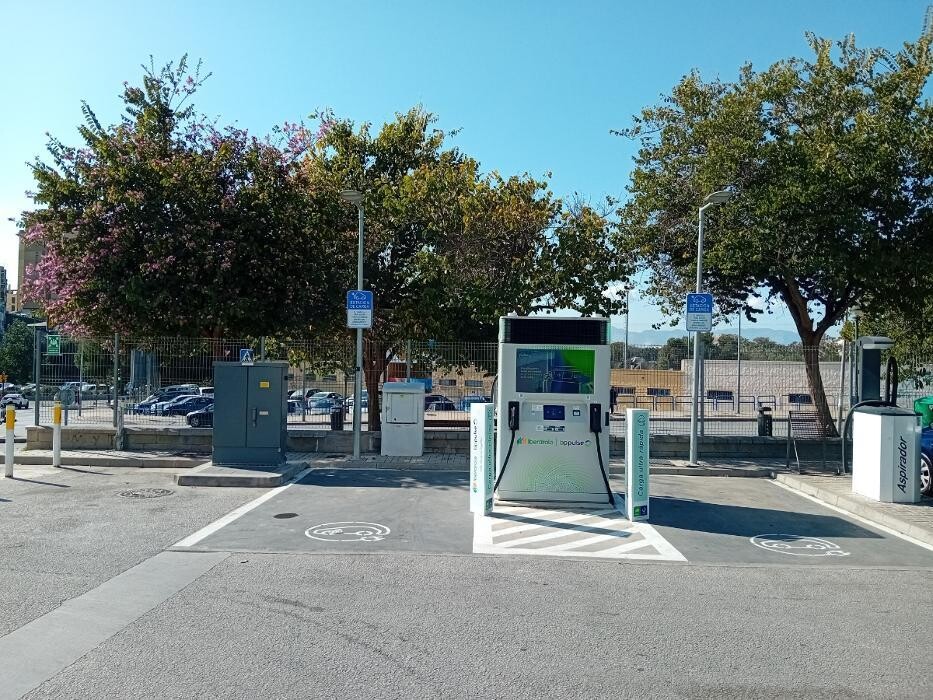 Images Iberdrola | bp pulse estación de recarga