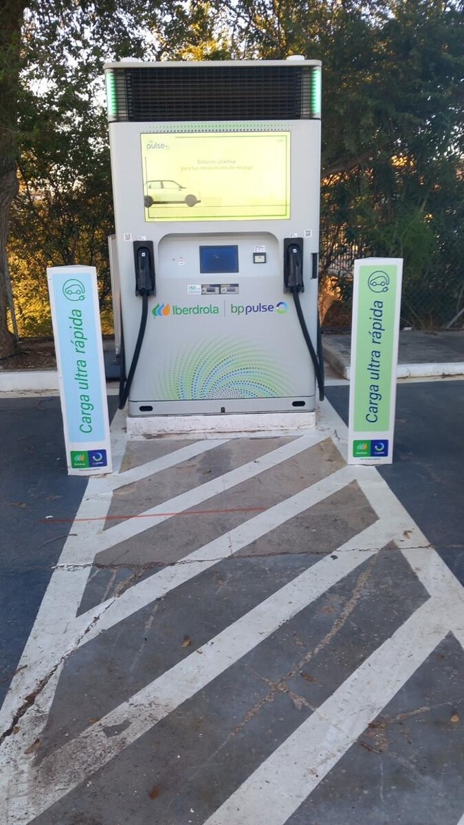 Images Iberdrola | bp pulse estación de recarga