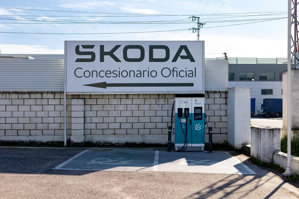 Images ACCIONA Charging Station