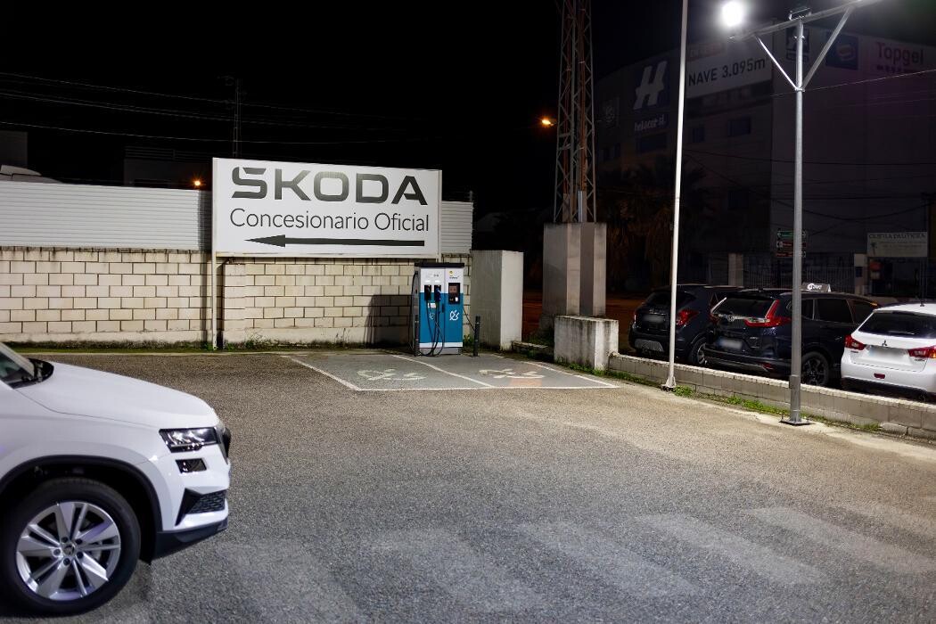 Images ACCIONA Charging Station