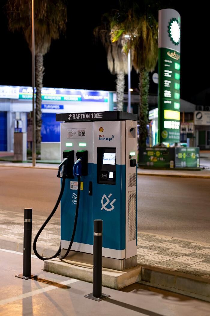 Images Shell Recharge Charging Station