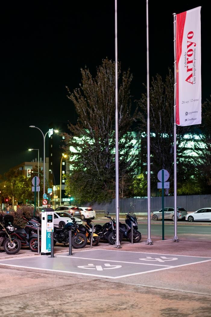 Images ACCIONA Charging Station