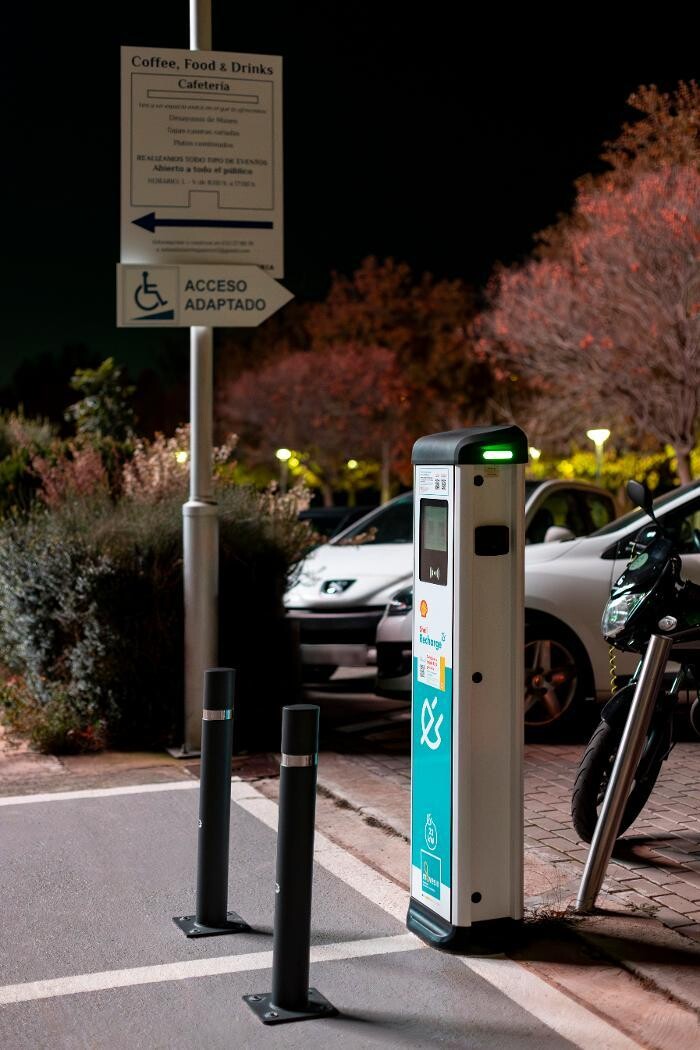 Images ACCIONA Charging Station