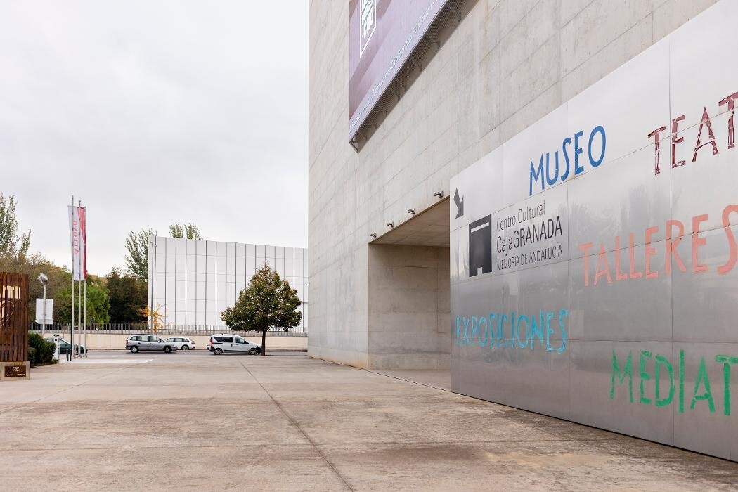 Images ACCIONA Charging Station