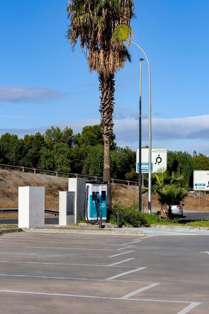 Images ACCIONA Charging Station