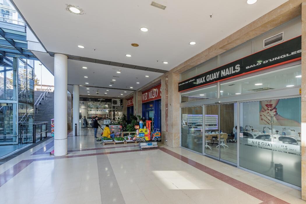 Images ACCIONA Charging Station