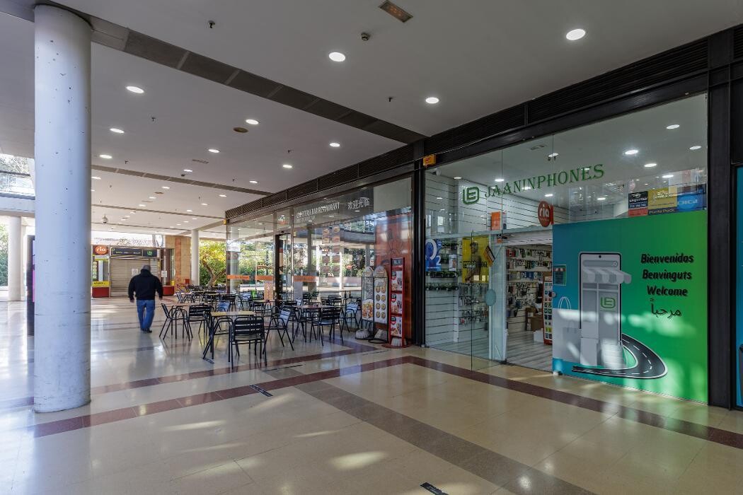 Images ACCIONA Charging Station