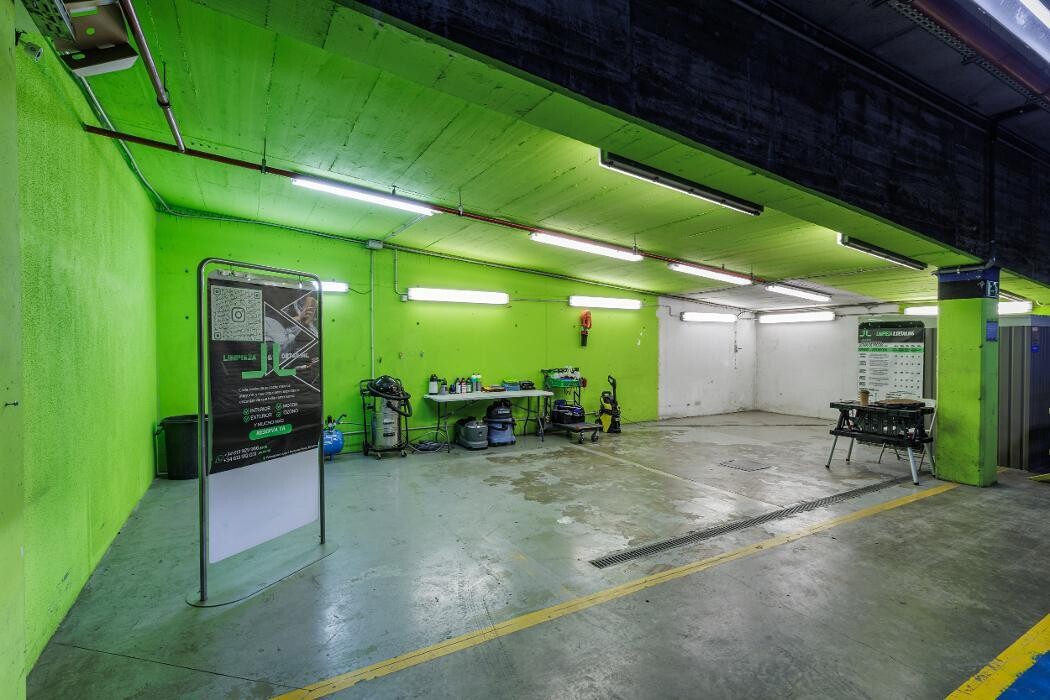 Images ACCIONA Charging Station