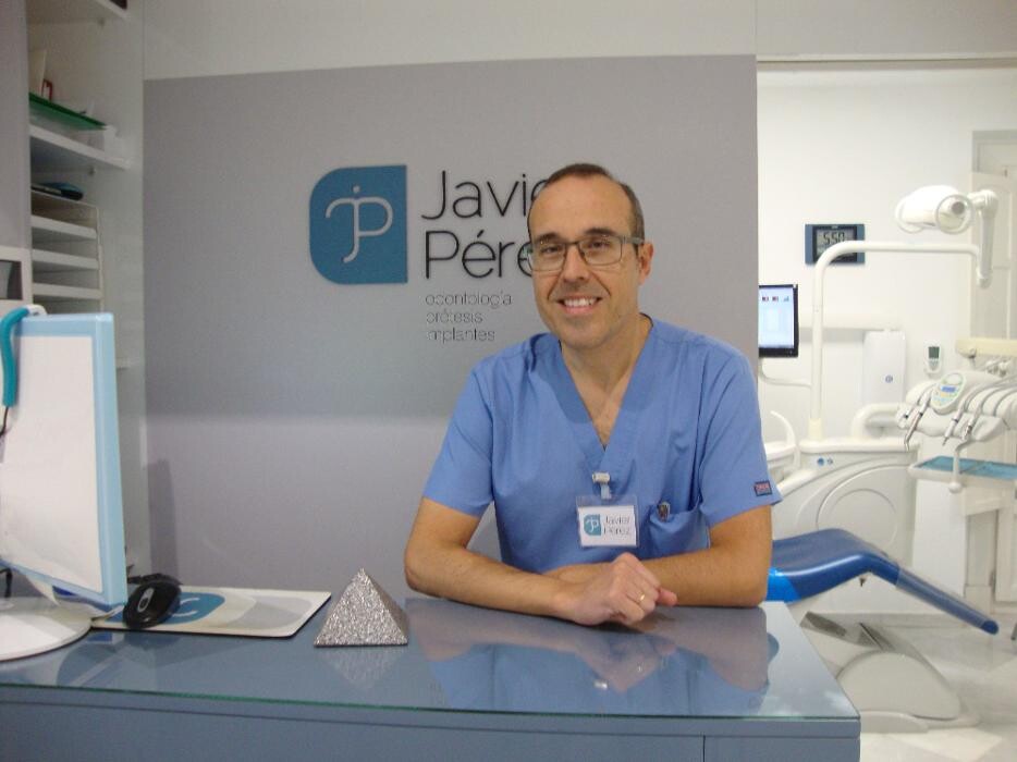 Images Clínica Dental Dr. Javier Pérez Martínez