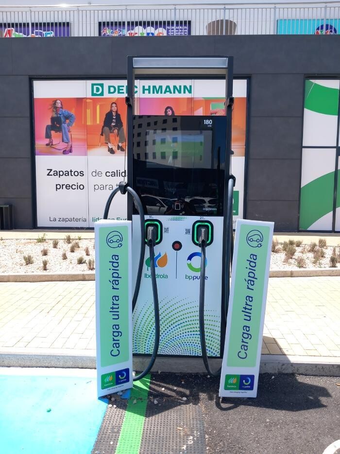 Images Iberdrola | bp pulse estación de recarga