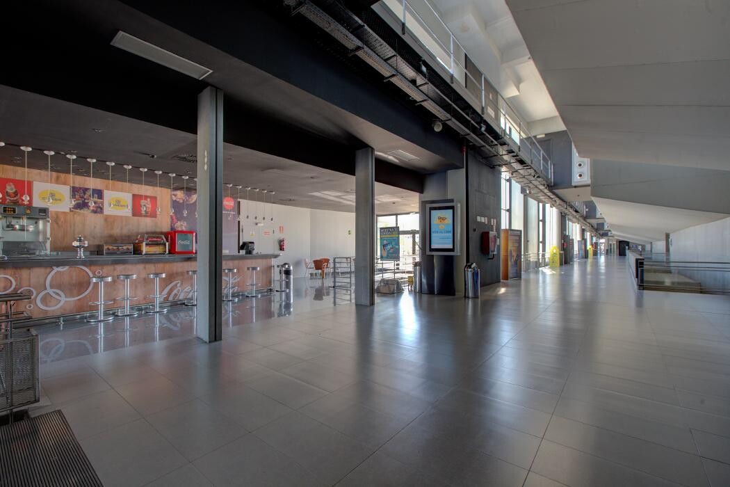 Images CINESA MÉNDEZ ÁLVARO - ISENSE