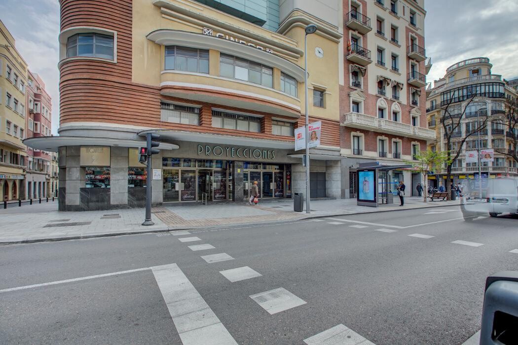 Images CINESA PROYECCIONES