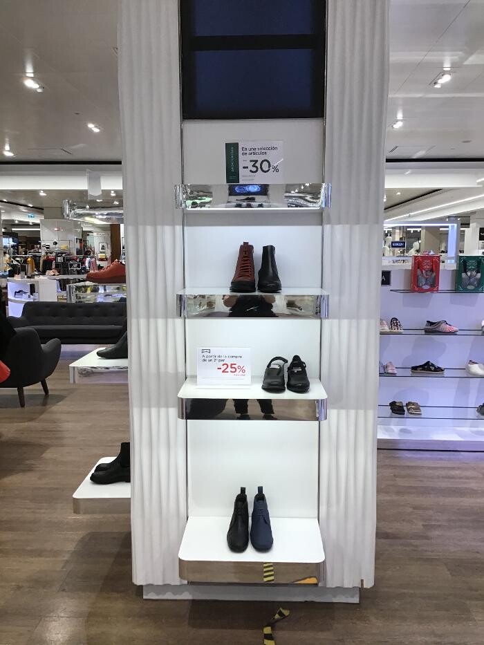 Images Camper El Corte Ingles Puerto Banus Marbella