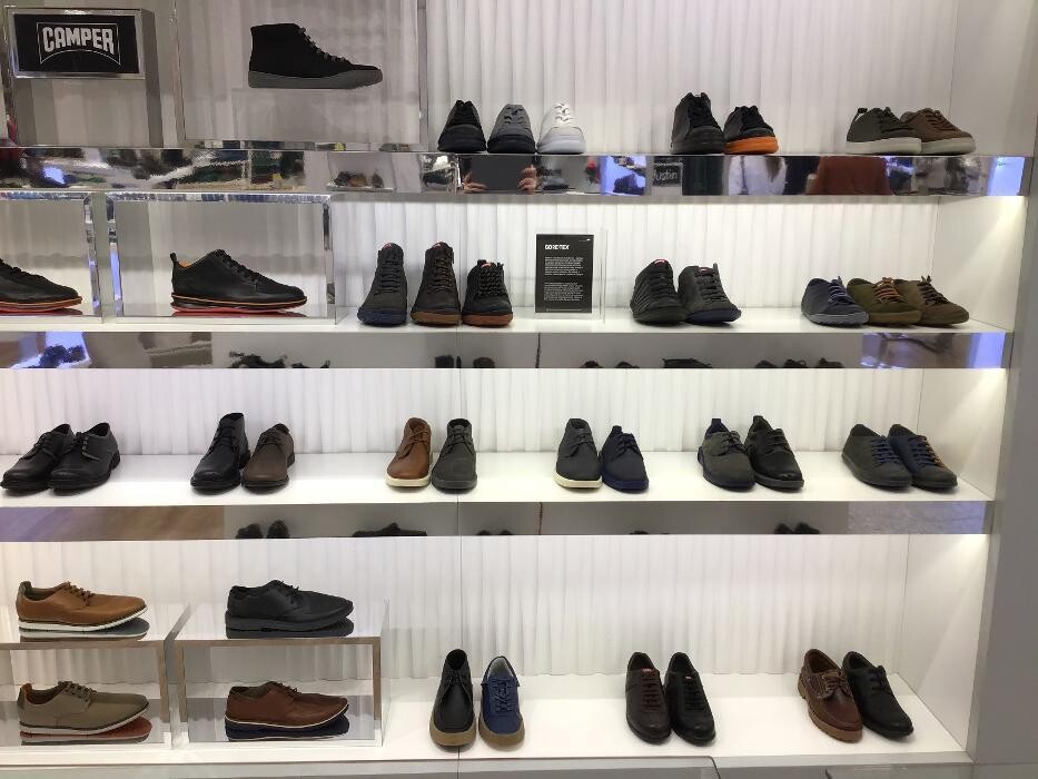 Images Camper El Corte Ingles Puerto Banus Marbella