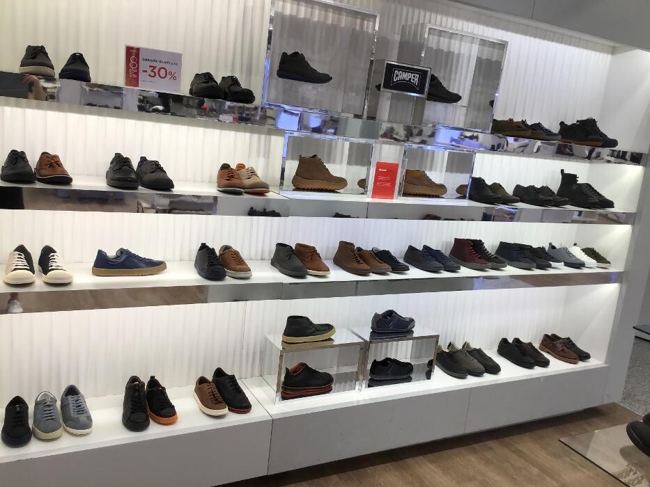 Images Camper El Corte Ingles Puerto Banus Marbella