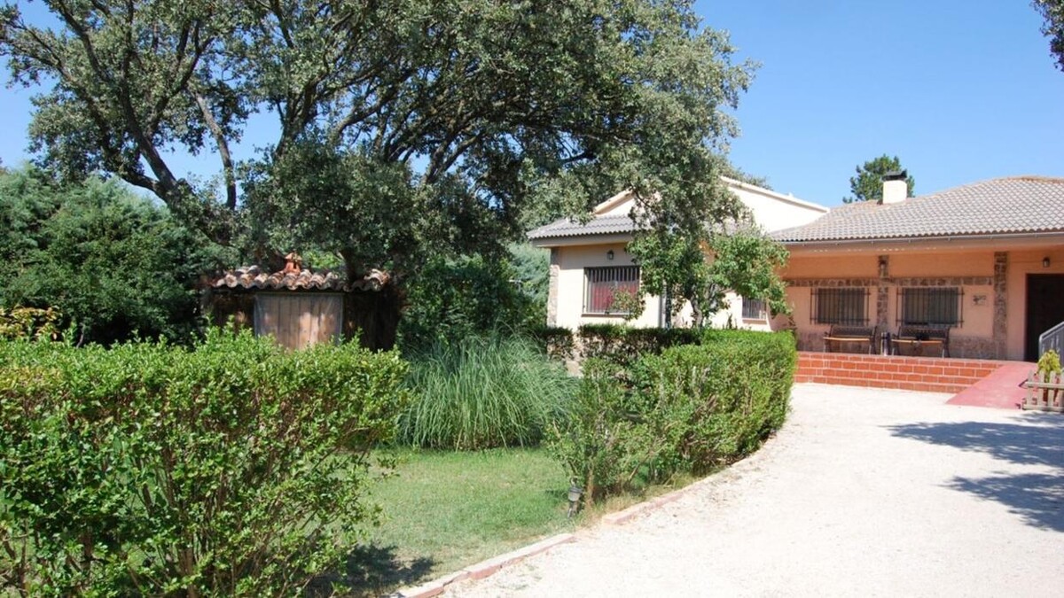 Images RESIDENCIA TRES ENCINAS