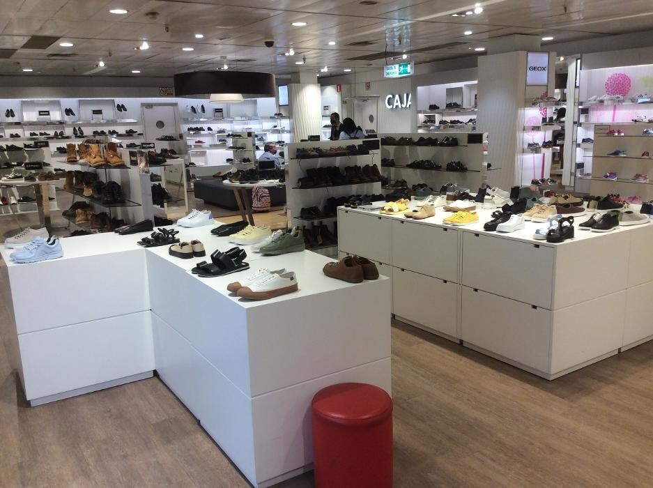Images Camper El Corte Ingles Plaza Duque Sevilla