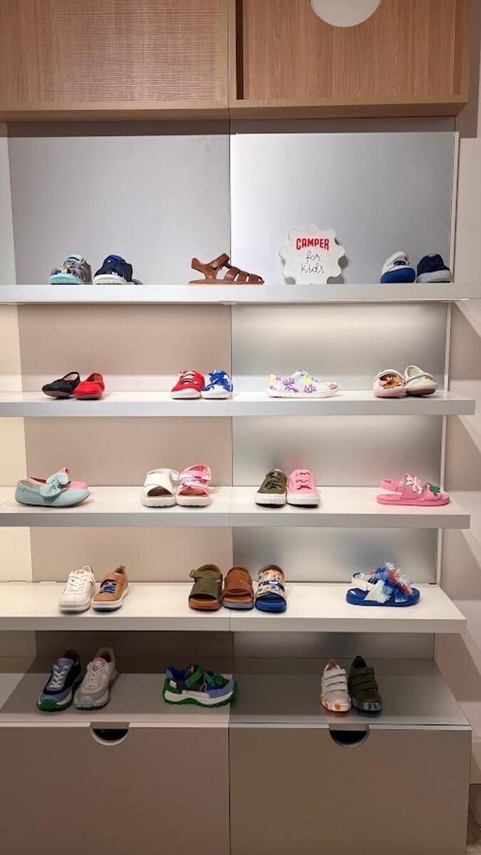 Images Camper El Corte Ingles Plaza Cataluña Barcelona