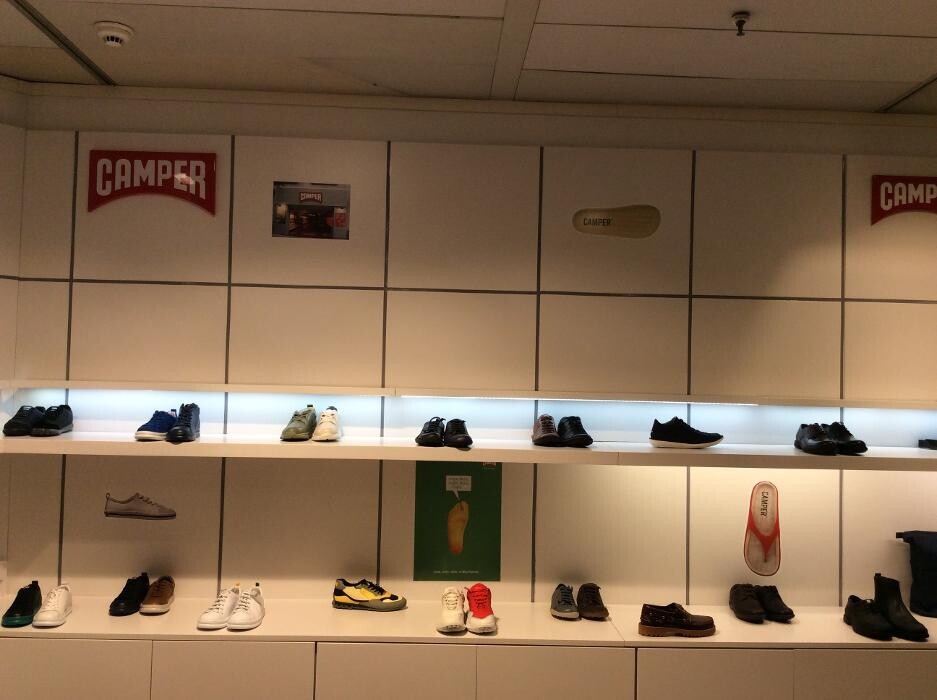 Images Camper El Corte Ingles Plaza Cataluña Barcelona