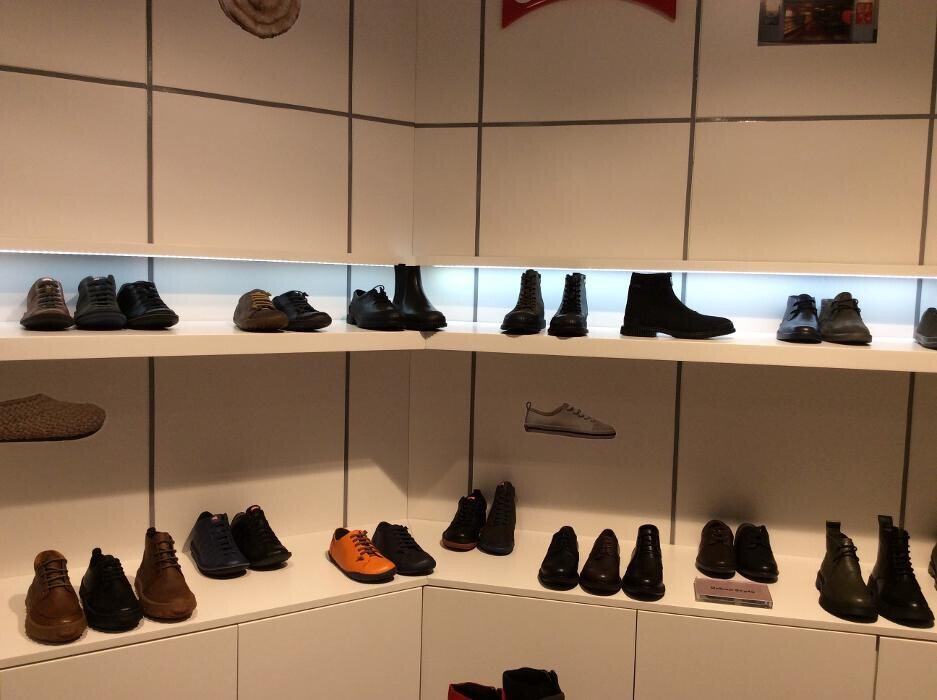 Images Camper El Corte Ingles Plaza Cataluña Barcelona