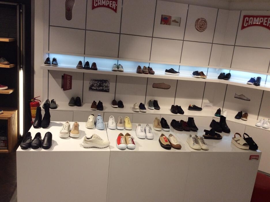 Images Camper El Corte Ingles Plaza Cataluña Barcelona