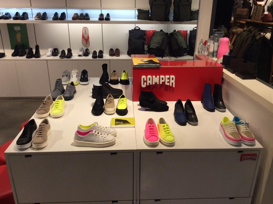 Images Camper El Corte Ingles Plaza Cataluña Barcelona