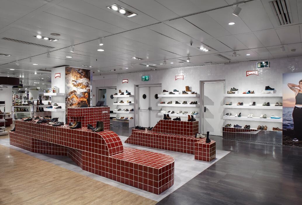 Images Camper El Corte Ingles Plaza Cataluña Barcelona