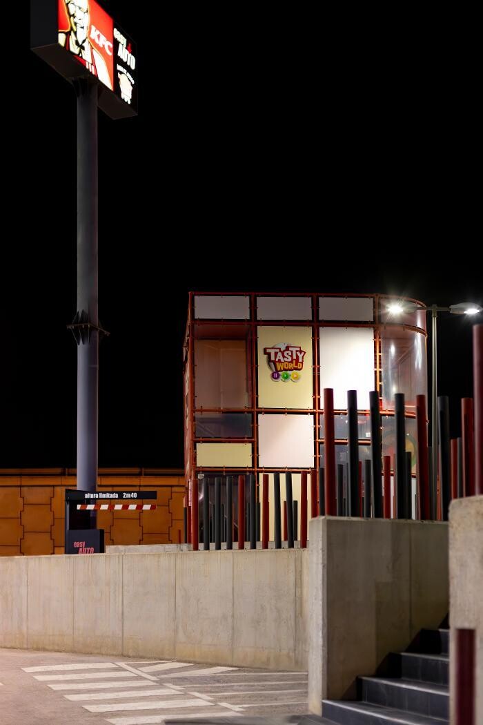 Images ACCIONA Charging Station