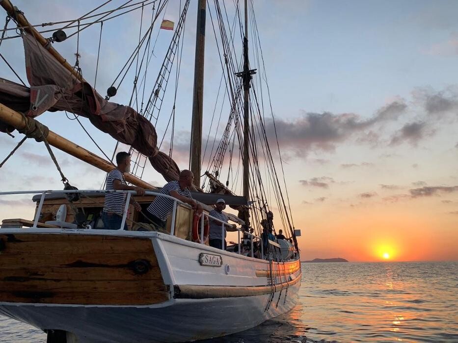 Images RENT MOORINGS IBIZA
