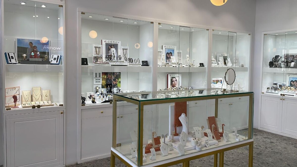 Images Joyería D'Castro - Open Mall
