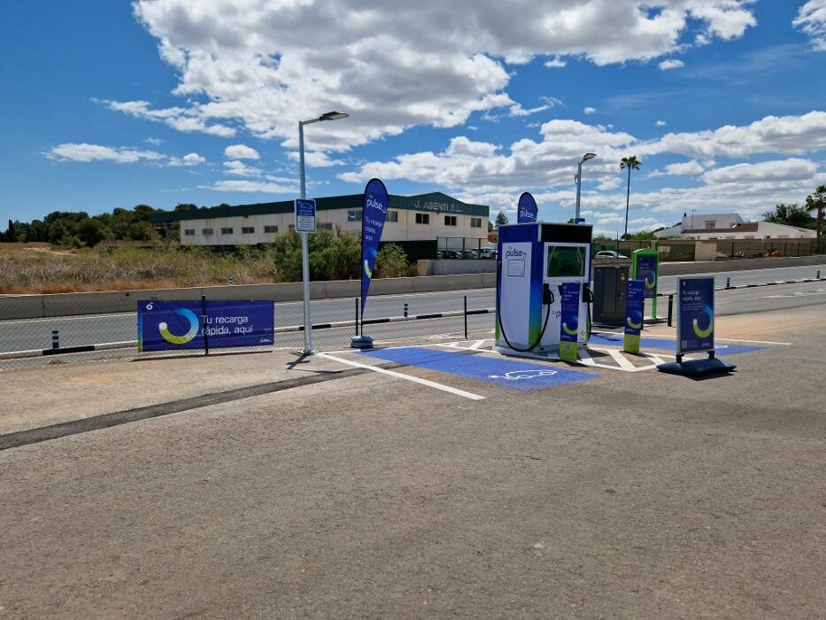 Images Iberdrola | bp pulse estación de recarga