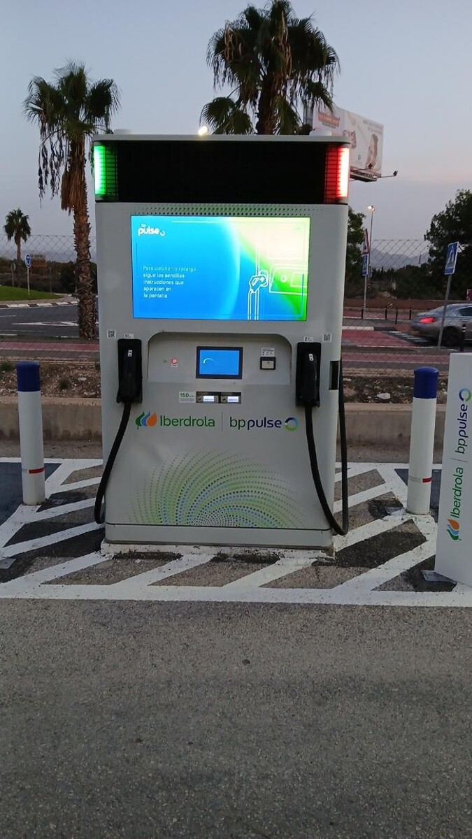 Images Iberdrola | bp pulse estación de recarga