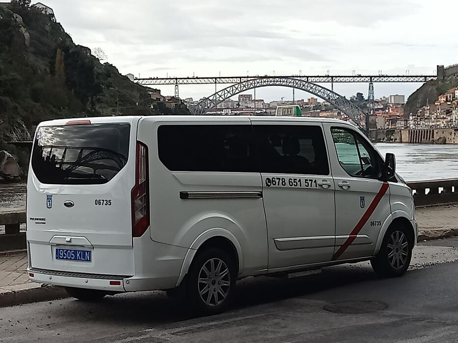 Images Taxi Kombi Madrid