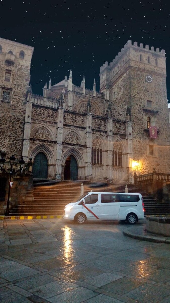 Images Taxi Kombi Madrid