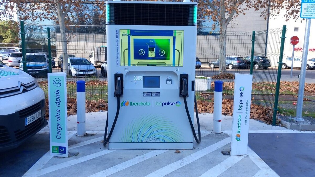 Images Iberdrola | bp pulse estación de recarga